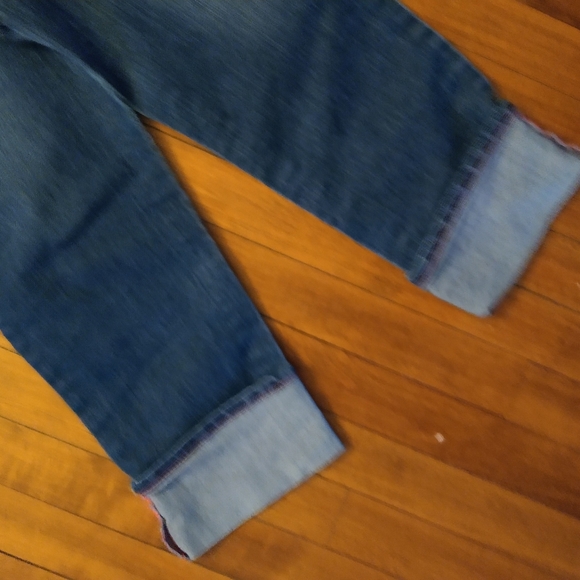 Size 14 girls dark blue jean capris - Picture 9 of 16